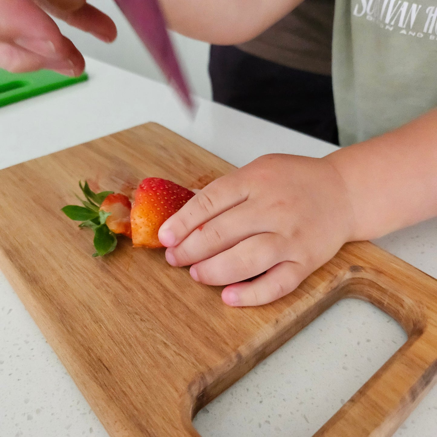 Children's Wooden Chopping Board and Knife