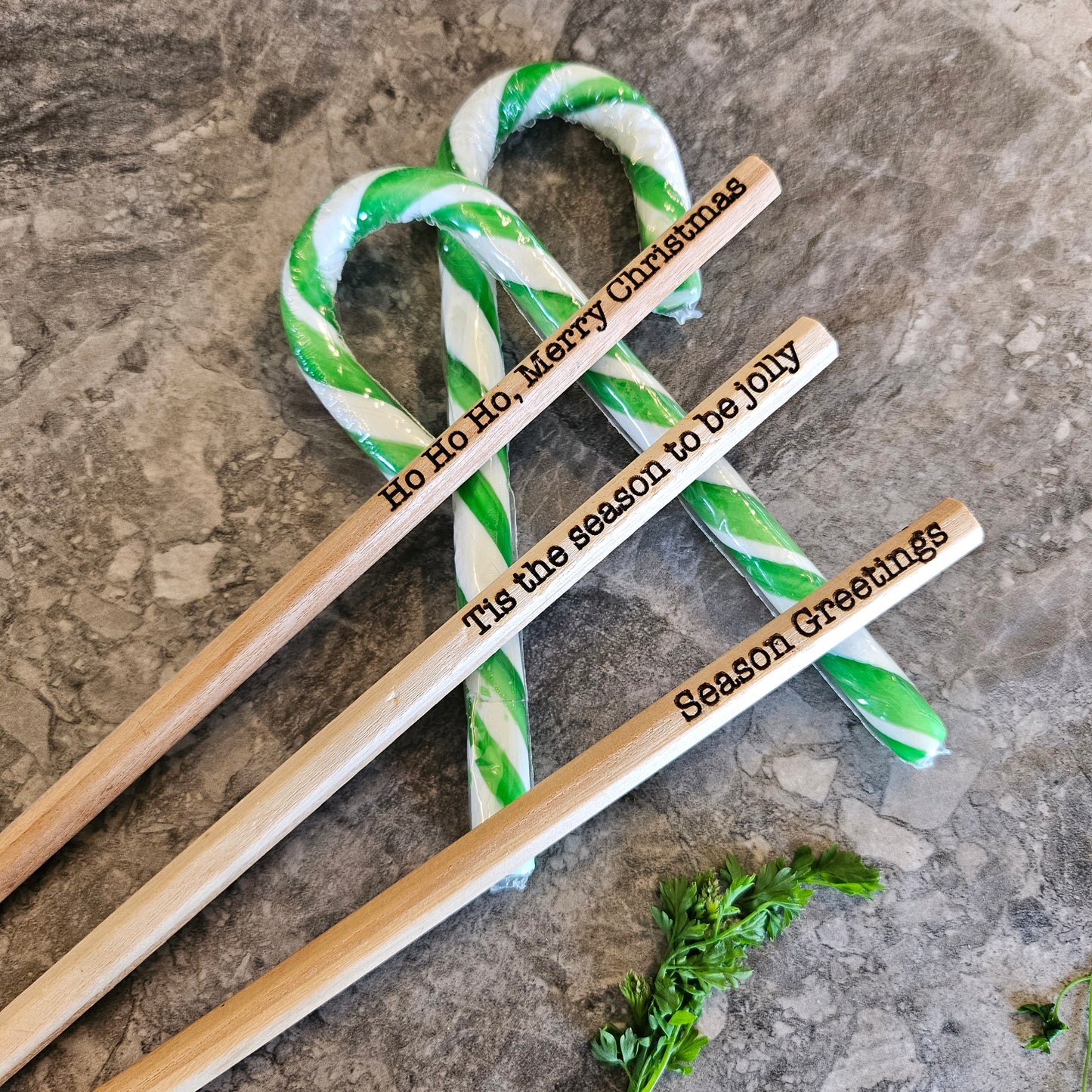 Christmas themed pencils pack of 5