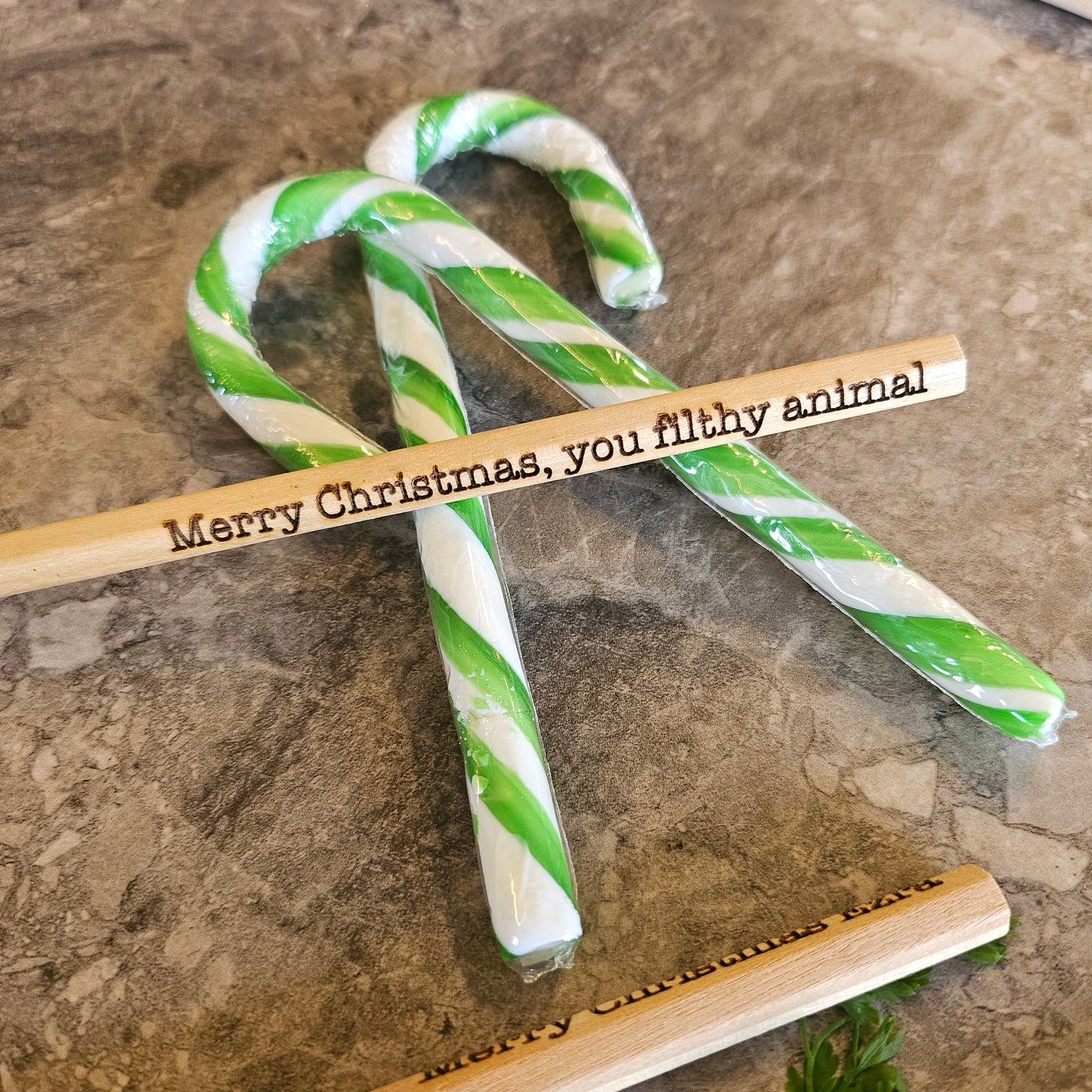 Christmas themed pencils pack of 5