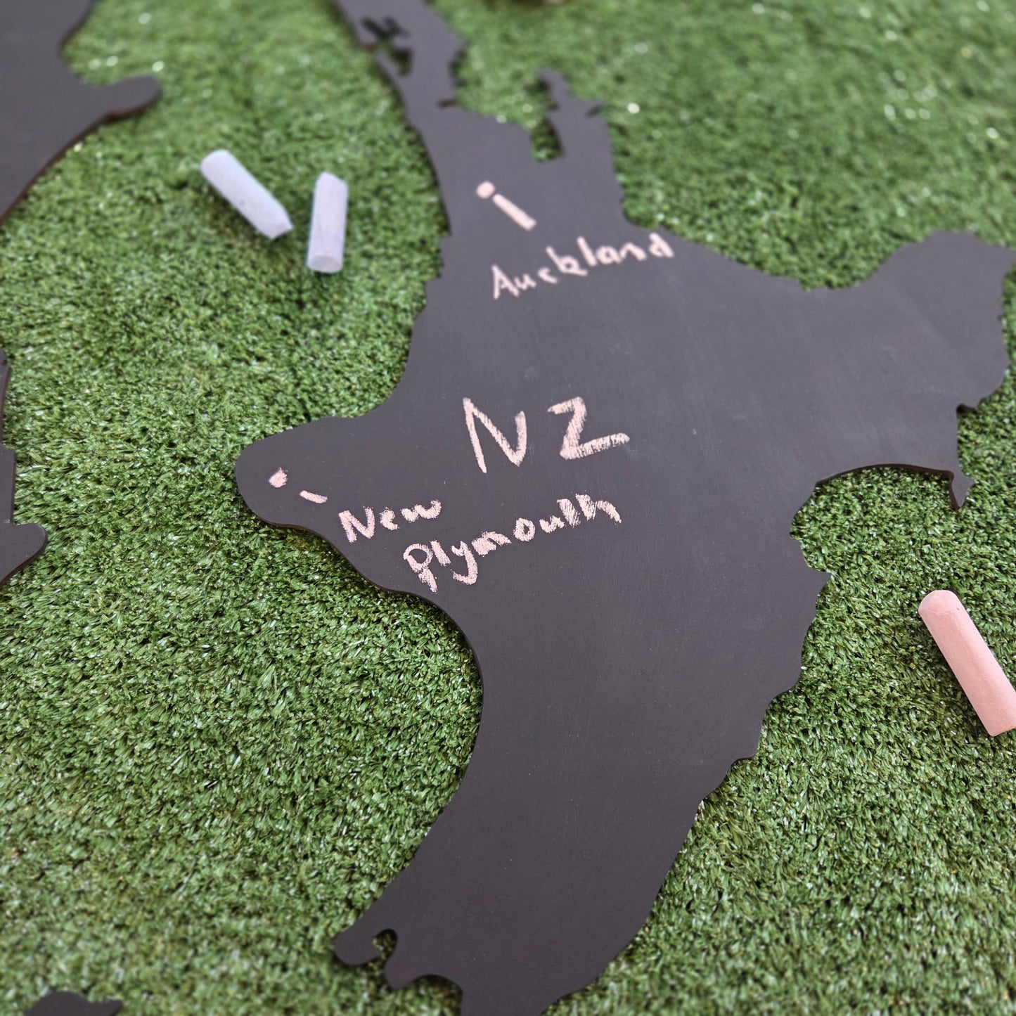 NZ Map- Chalkboard