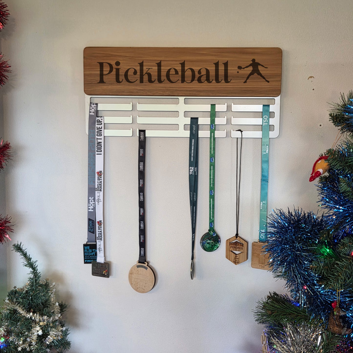 Rimu Customisable Medal Hanger
